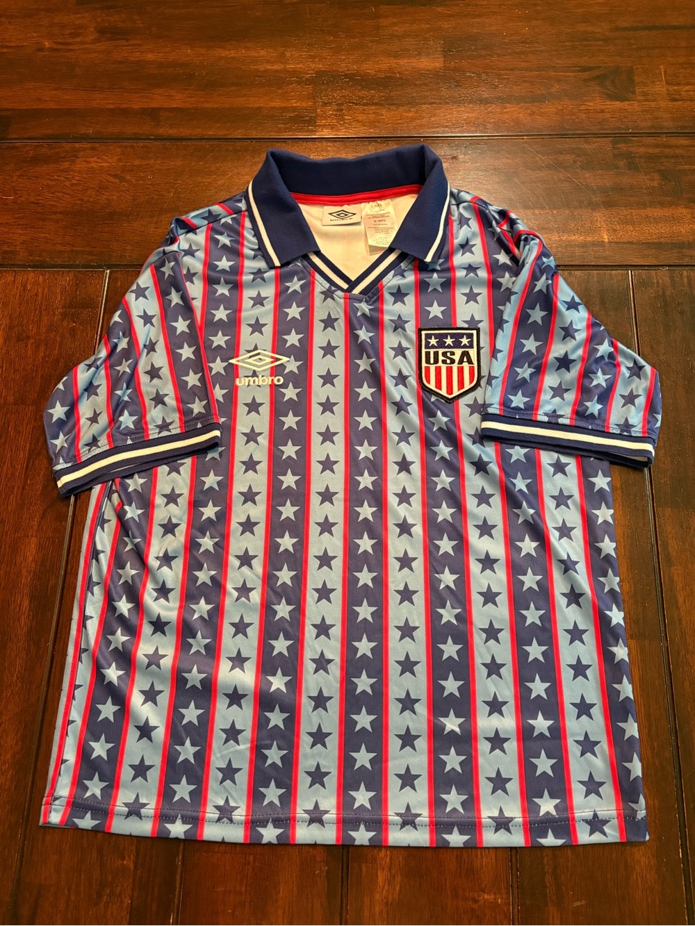 Umbro Kids USA Stars & Stripes Soccer Jersey - L 10-12